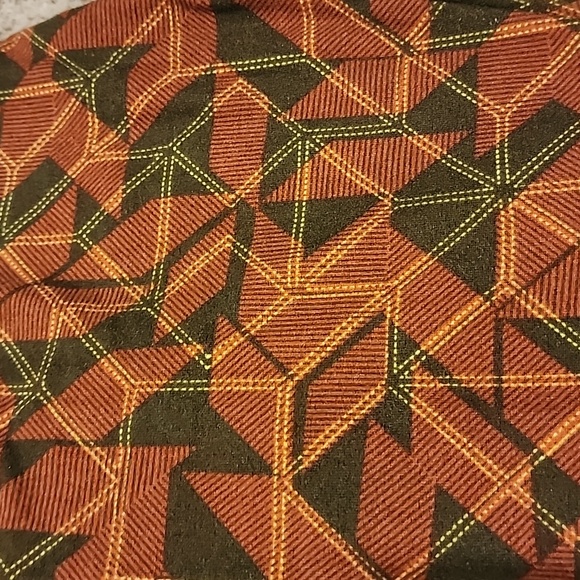 Tween Lularoe Leggings - Picture 2 of 2
